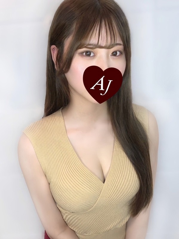 神楽 あかり（19）/Aroma Jewels 新宿ルーム(新宿・高田馬場/メンズエステ)