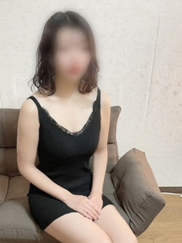 神木りさ（26）/Refresh(広島市/メンズエステ)